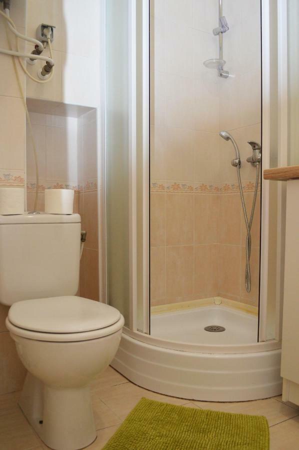 Owl Home Odessa Cozy spacious apartment in a quiet center between Deribasovskaya&Privoz Exterior foto