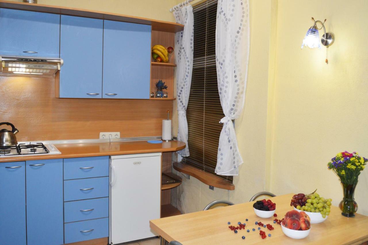 Owl Home Odessa Cozy spacious apartment in a quiet center between Deribasovskaya&Privoz Exterior foto