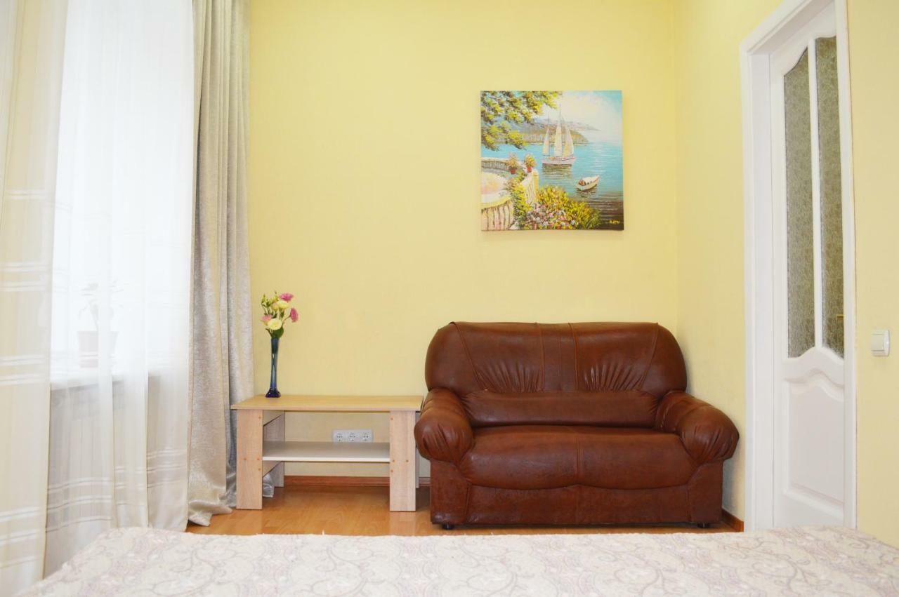 Owl Home Odessa Cozy spacious apartment in a quiet center between Deribasovskaya&Privoz Exterior foto
